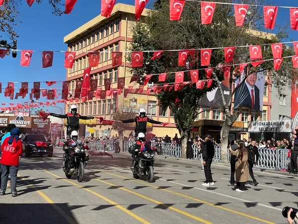 cumhuriyetin-102-yili-afyonda-coskuyla-kutlandi-1761739519009.jpg