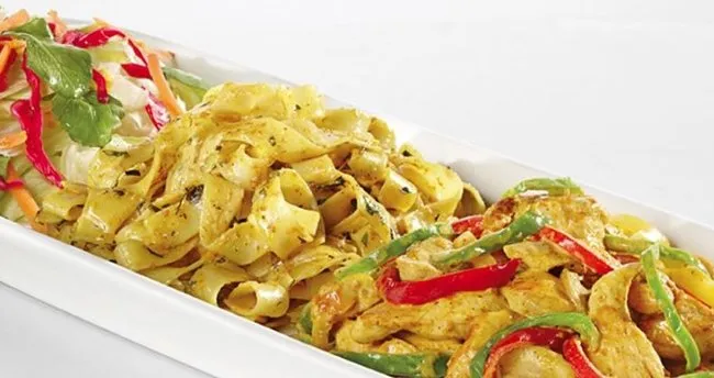 Bezelyeli Ve Domates Soslu Makarna Tarifi Bezelyeli Ve Domates Soslu Makarna Nasil Yapilir Lezzet