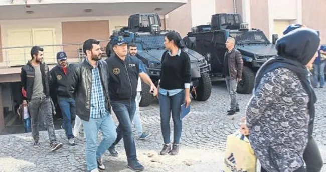İzmir’de yakalanan bombacılar tutuklandı