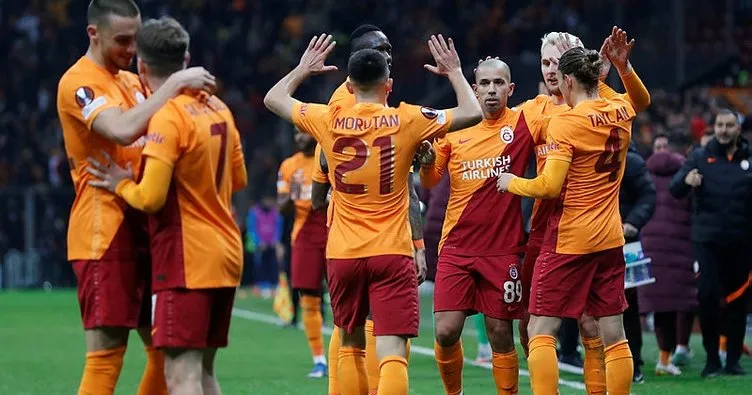 Son dakika Galatasaray’da kabus sürüyor! Aslan evinde Giresunspor’a kaybetti…
