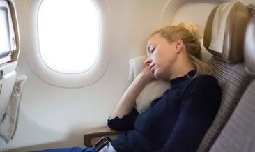 Uçakta daha rahat uyumak için 5 ipucu