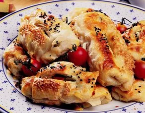 Karnıyarık Börek