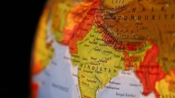 Çin'in Hindistan sınırında gerilim tırmanıyor! Ağır silahlarla konuşlandılar
