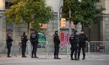 Ayrılıkçı iki Katalan belediye başkanı gözaltına alındı