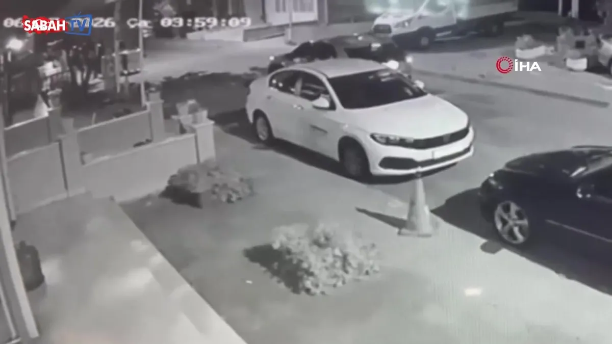 İBB Yöneticisi Karaal’ın kaçırılmasına ilişkin gözaltına alınan 10 şüpheli adliyeye sevk edildi | Video videosunu izle İBB Yöneticisi Karaal’ın kaçırılmasına ilişkin gözaltına alınan 10 şüpheli adliyeye sevk edildi | Video videosunu izle