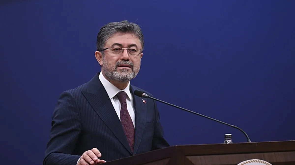 Bakan Yumaklı: Dirençli tarım orman sektörü oluşturmak zorundayız Bakan Yumaklı: Dirençli tarım orman sektörü oluşturmak zorundayız