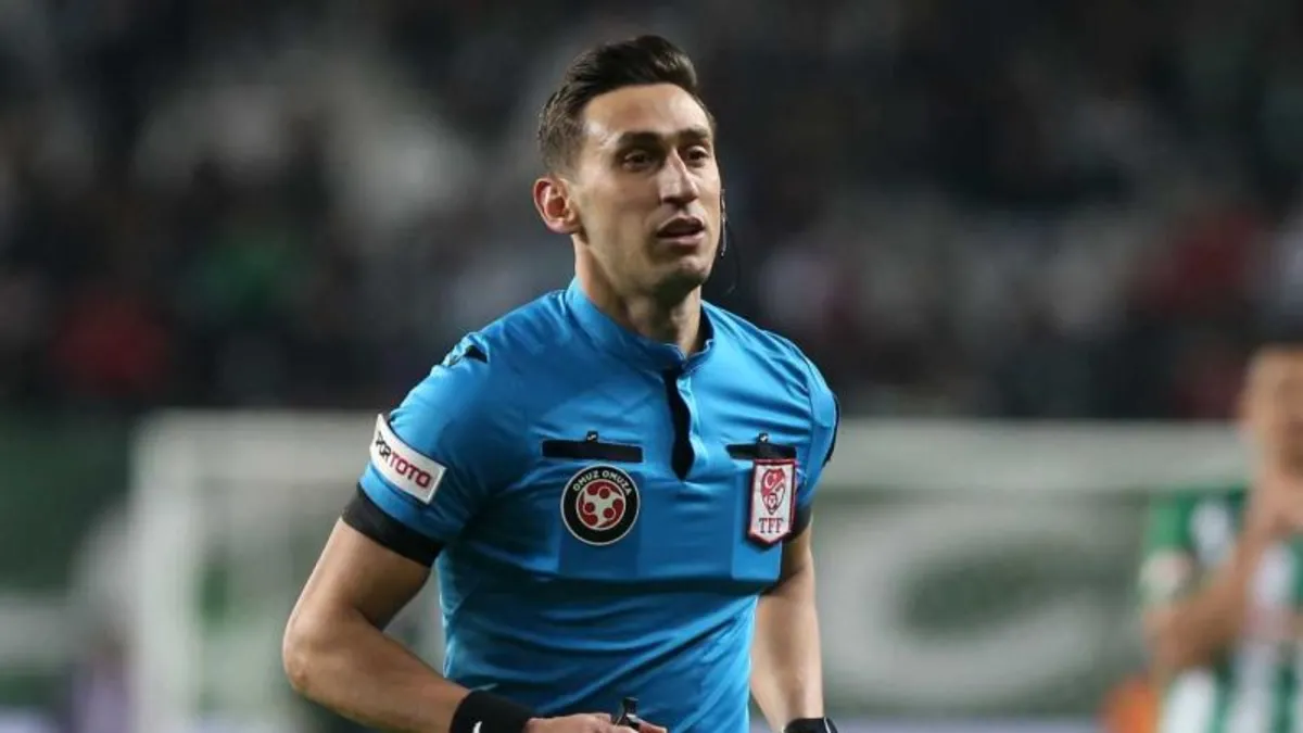 1. Lig’de ilk haftanın hakemleri açıklandı 1. Lig’de ilk haftanın hakemleri açıklandı