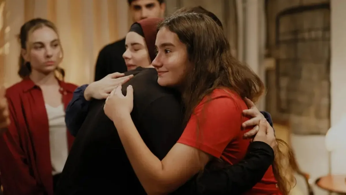 Sahipsizler 34. Bölüm 1. Fragmanı İzle: Benim ailem Devran! Sahipsizler yeni bölüm fragmanı yayınlandı!