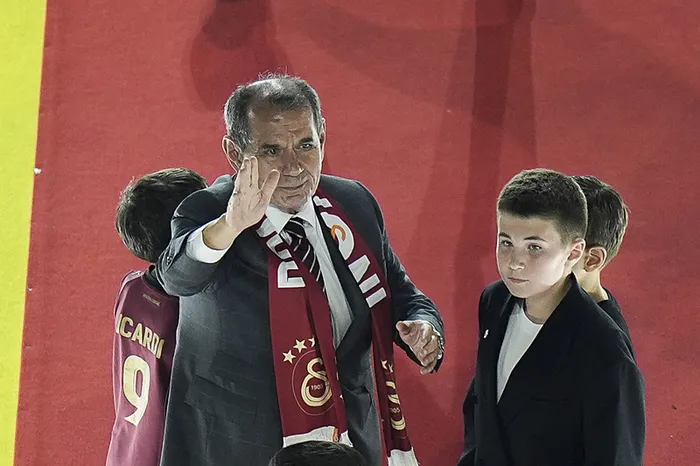 dursun-ozbekten-tff-sozleri-bekledik-gelmediler-1778885078847.jpeg