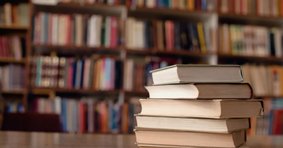 Oktay Rifat Horozcu Kimdir? Oktay Rıfat Horozcu’nun Hayatı, Şiirleri, Önemli Eserleri ve Sanat Anlayışı