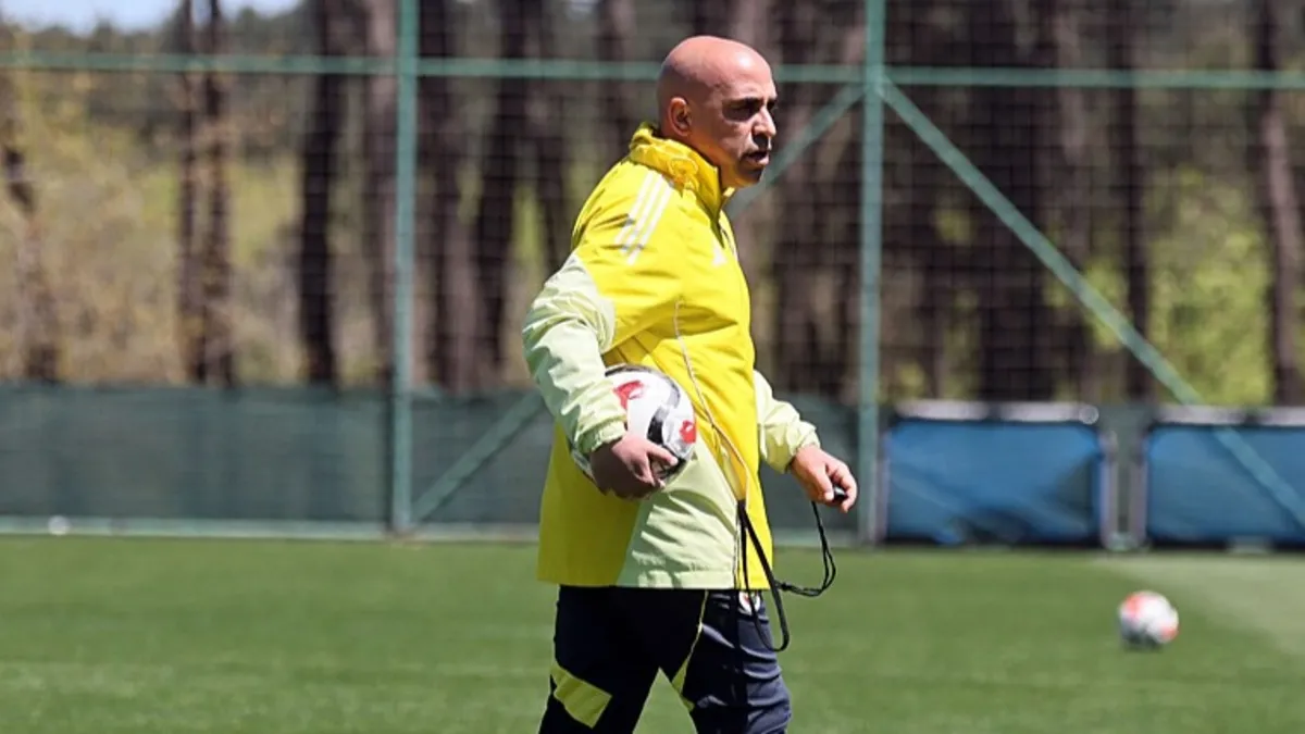 Fenerbahçe’de Başakşehir maçı mesaisi sürüyor! Fenerbahçe’de Başakşehir maçı mesaisi sürüyor!