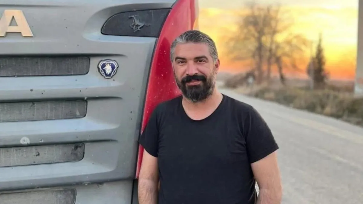 Sivas'ta kaza! Tır devrildi: 2 kişi hayatını kaybetti