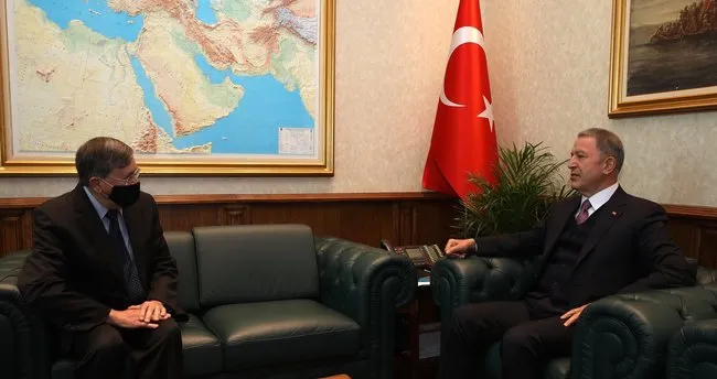 Milli Savunma Bakanı Hulusi Akar, ABD'nin Ankara Büyükelçisi Satterfield'ı kabul etti