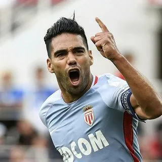 Radamel Falcao transferinde tek sorun bonservis