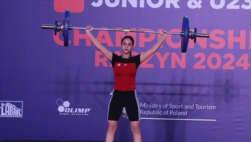 Bir ödevle tüm hayatı değişti! O artık Avrupa Halter Şampiyonu