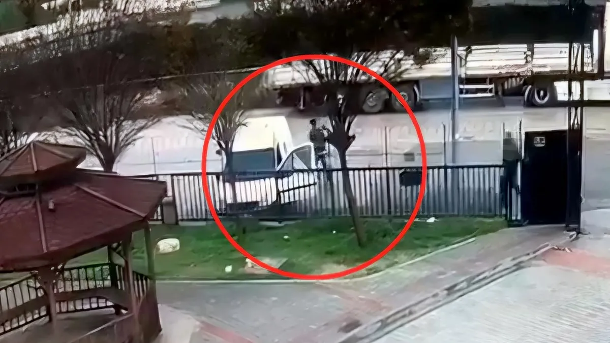 Adana’da töre cinayeti 16 yaşındaki Muhammet’i hayattan kopardı! Acılı baba konuştu: Bizi töreye kurban ettiler Adana’da töre cinayeti 16 yaşındaki Muhammet’i hayattan kopardı! Acılı baba konuştu: Bizi töreye kurban ettiler