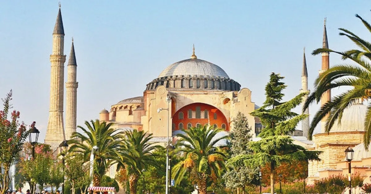 Ayasofya Nin Tarihi Ve Merak Edilenler Ayasofya Ne Zaman Yapildi Ve Kac Yilinda Muze Oldu Ayasofya Nerede Hangi Ilcede Son Dakika Haberler