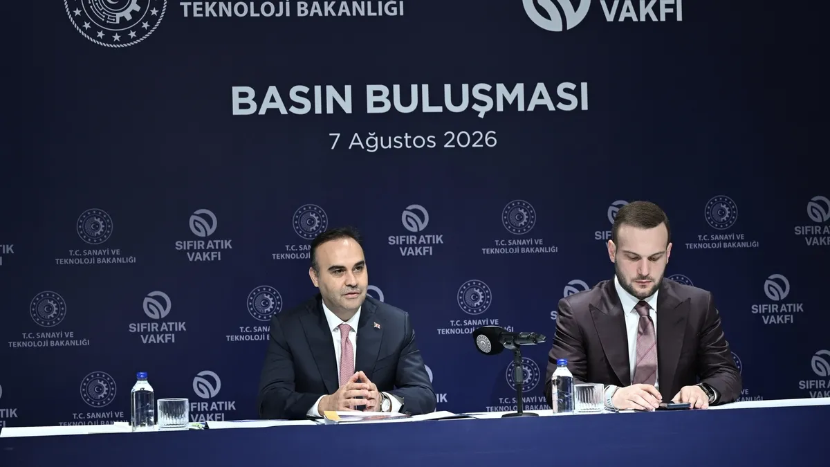 Sanayi Bakanı Kacır’dan KOSGEB müjdesi: Sanayide yeşil dönüşüm önceliğimiz Sanayi Bakanı Kacır’dan KOSGEB müjdesi: Sanayide yeşil dönüşüm önceliğimiz