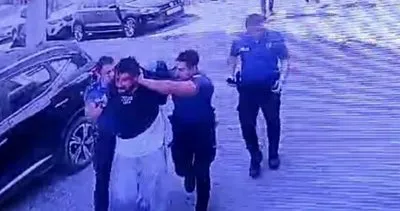 Satırlı bipolar hastası adam arbedede polisi yaraladı #izmir