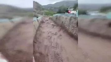 SON DAKİKA | Mersin'de sel | Video