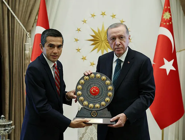 Başkan Erdoğan, işçi ve işveren temsilcilerini kabul etti