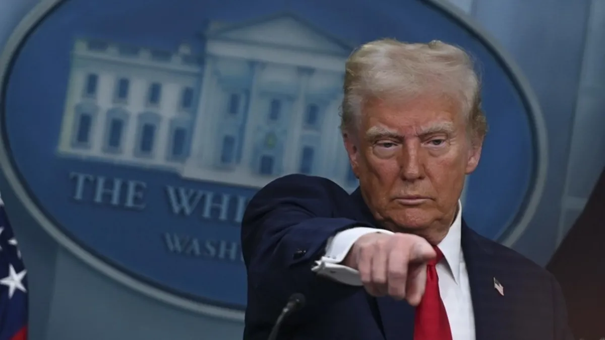 SON DAKİKA| İran’dan Trump’a yönelik yeni suikast planı iddiası… İsrail istihbarat paylaşımında bulundu! ABD ordusundan Hürmüz açıklaması SON DAKİKA| İran’dan Trump’a yönelik yeni suikast planı iddiası… İsrail istihbarat paylaşımında bulundu! ABD ordusundan Hürmüz açıklaması