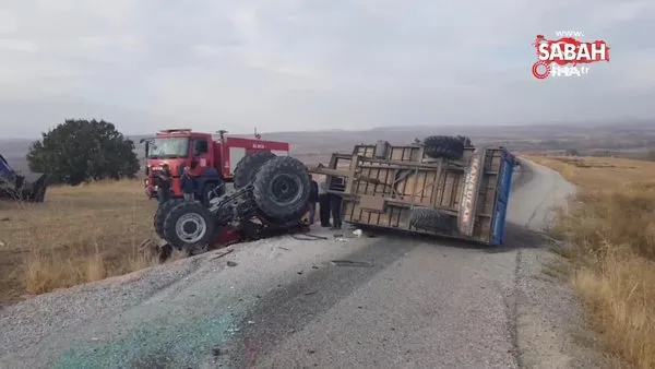 Ayçiçek yüklü traktör devrildi: 1 yaralı