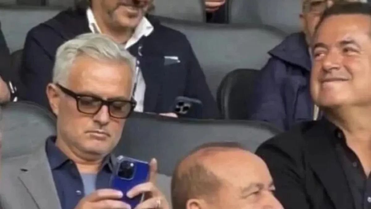 Jose Mourinho, Türkiye - Portekiz maçını takip etti