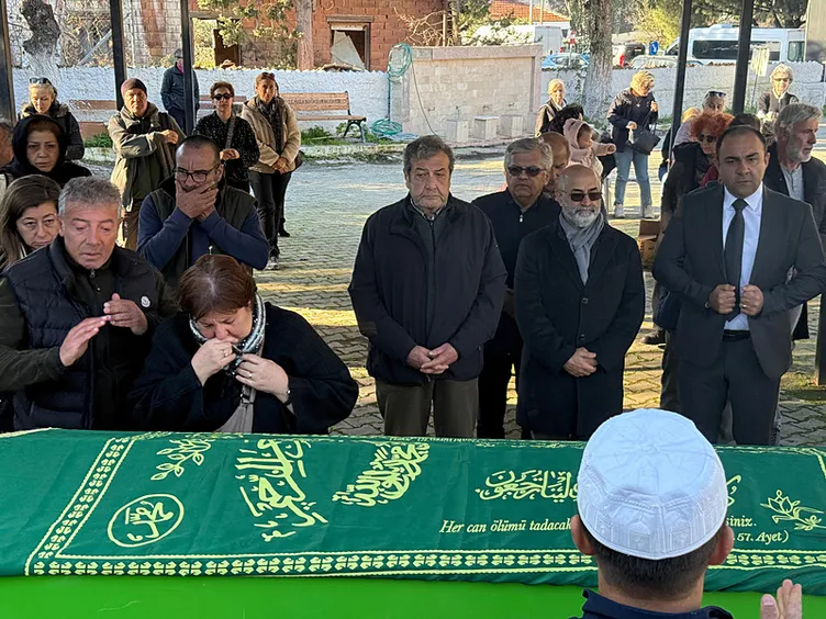 Sezai Altekin’in cenazesi yürekleri dağladı! Son yolculuğuna yapayalnız uğurlandı...