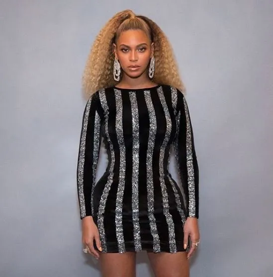 Demet Akalın’dan 5 ay sonra Beyonce giydi