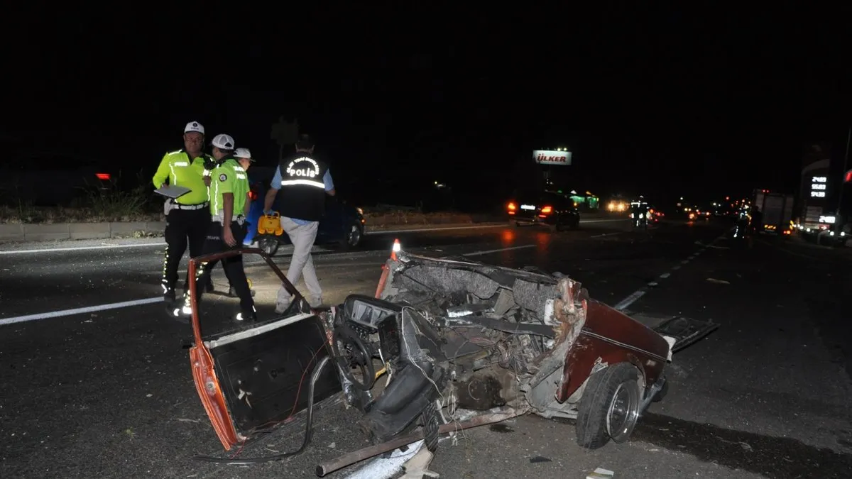 Manisa’da katliam gibi kaza: 5 ölü, 6 yaralı