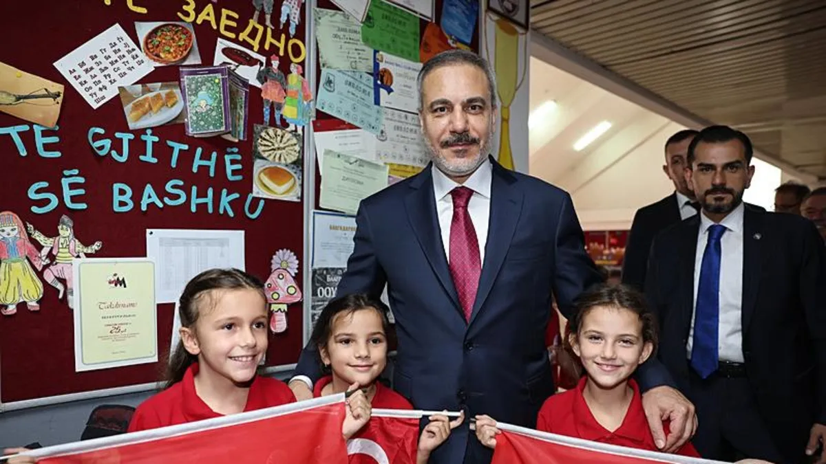 SON DAKİKA: Üsküplü amcadan Başkan Erdoğan’a selam! ‘Tayyip ağabey nasıl?” SON DAKİKA: Üsküplü amcadan Başkan Erdoğan’a selam! ‘Tayyip ağabey nasıl?”