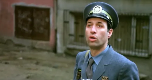 Postacı konusu nedir? Kemal Sunal’ın başrolde oynadığı Postacı filmi oyuncuları ve konusu burada!