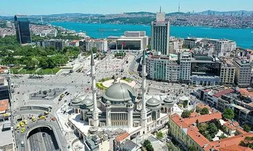 Taksim Cami’nde hem ibadet hem de sıra kültür-sanat etkinlikleri yapılıyor