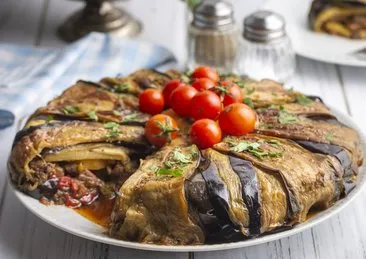 Patlıcan kapama tarifi: Davet menülerinizin vazgeçilmezi olacak