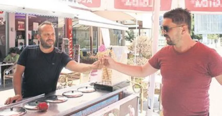 Ejder meyveli dondurmaya ilgi