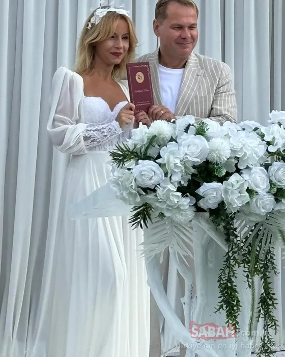 Orhan Gencebay’ın 54 yaşındaki oğlu Altan Gencebay evlendi! Orhan Gencebay nikaha davet edilmedi