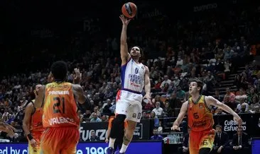 Anadolu Efes, EuroLeague’de Valencia Basket’e yenildi