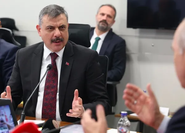 terorsuz-turkiye-icin-kritik-toplanti-icisleri-bakani-ciftciden-net-mesaj-1786544511206.jpg “Terörsüz Türkiye” için kritik toplantı! İçişleri Bakanı Çiftçi’den net mesaj