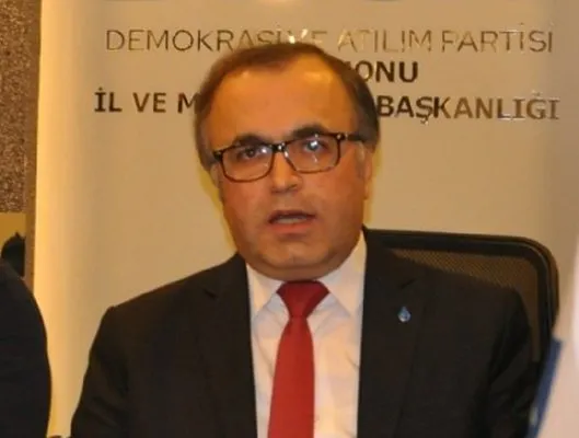 Kastamonu merkezli FETÖ operasyonu: DEVA Partisi Kastamonu İl Başkanı gözaltına alındı