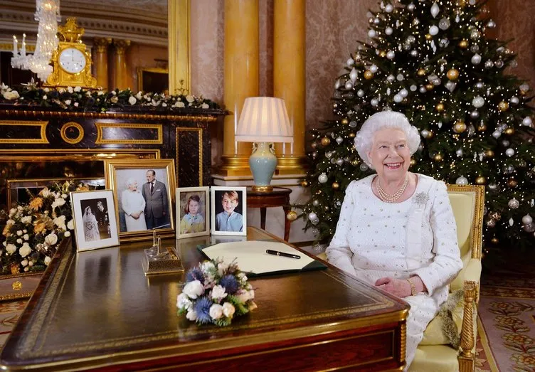 Kraliyet ailesinde neler oluyor? Kraliçenin odasında bir tek onların fotoğrafı yok