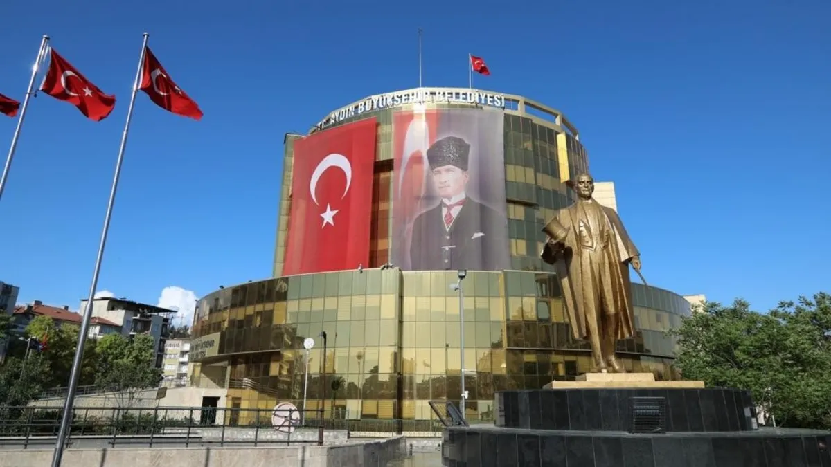 Belediyeyi aile çiftliğine çeviren Saatçı’nın çocuklarından ilginç istifa çıkışı! İşte CHP tipi likayat Belediyeyi aile çiftliğine çeviren Saatçı’nın çocuklarından ilginç istifa çıkışı! İşte CHP tipi likayat