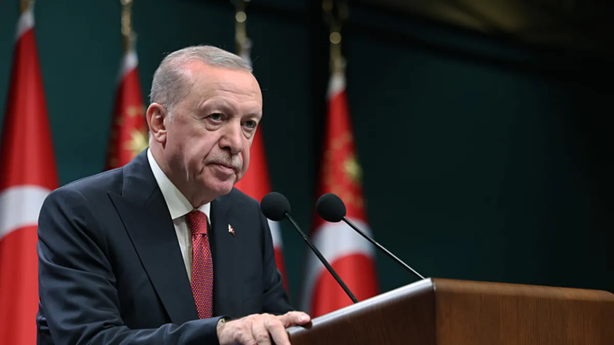 SON DAKİKA | Başkan Erdoğan'dan fon açıklaması: Haksız kazanç sağlayan bedelini ödeyecek haber görseli
