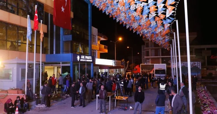 AK Parti Antalya’da 19 ilçede seçim sonuçlarına itiraz etti