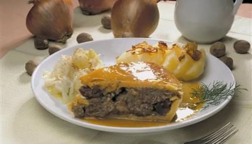 Steak And Kidney Pie(Biftekli, böbrekli pay)(İngiliz Mutfağı'ndan