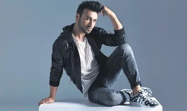 Emre Kaya’dan hayranına çifte dava