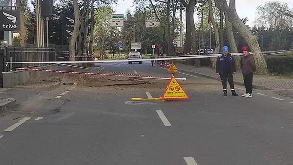 Yolda Çökme Olayı