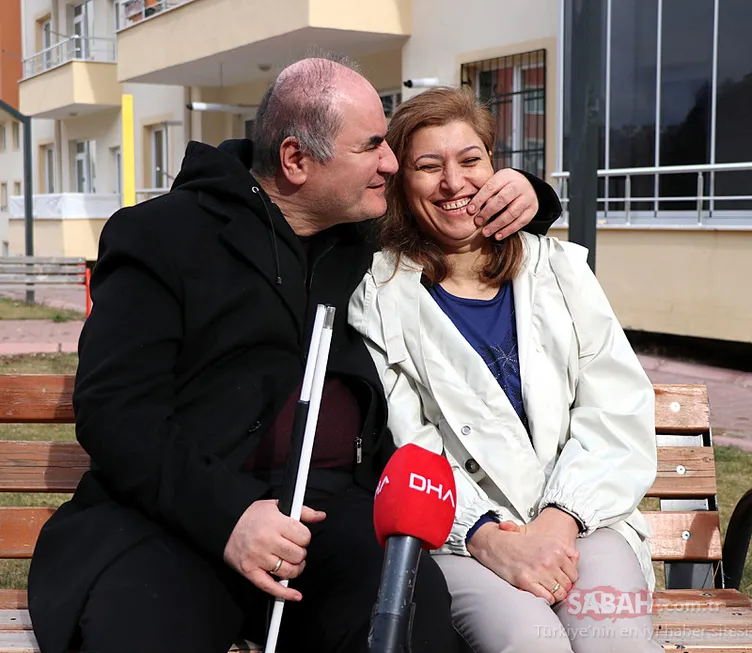 Engelli çiftin evlilik mutluluğu: Birbirlerinin sesinden etkilendiler! Sesi güzeldi yüreği daha da güzelmiş...