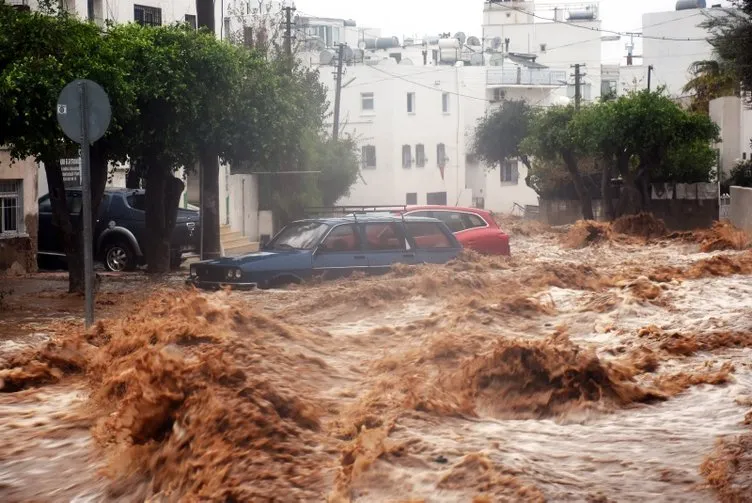 Bodrum'daki sel felaketinden kareler...