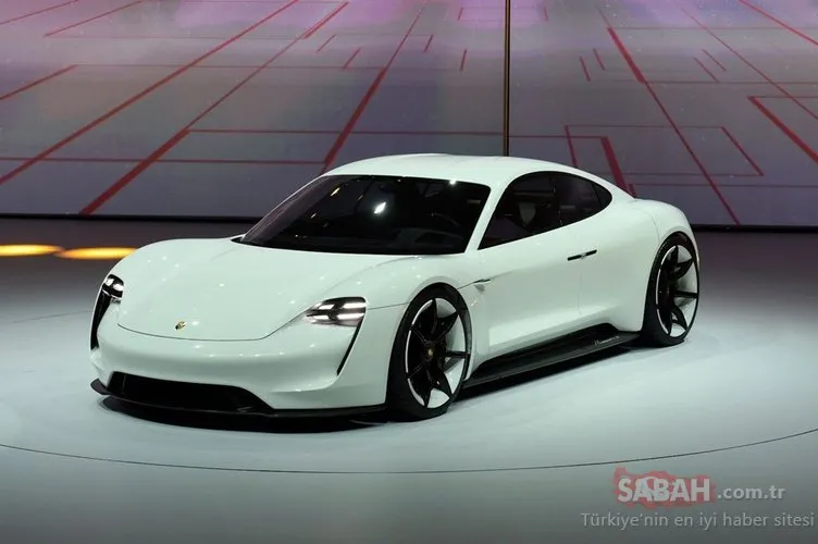 Porsche ilk elektrikli otomobilini tanıttı Porsche Taycan hakkında her şey